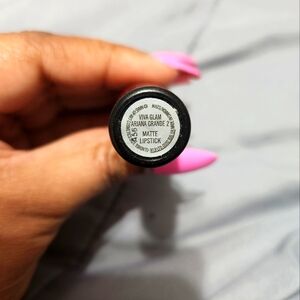 MAC Cosmetics Viva Glam Ariana Grande 2 Matte Lipstick - Pink